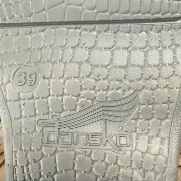 🆕🔥 DANSKO Leather Miki Zippered Boot Bootie TAUPE BURNSIHED Size 39 - Picture 12 of 14